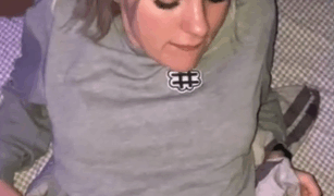 Geile tiener pijpt en neukt vriendje
