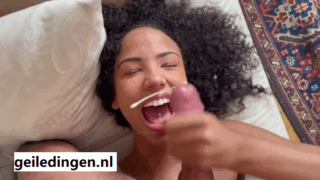 Romy Indy neukt vriend: Hete Nederlandse amateur porno!